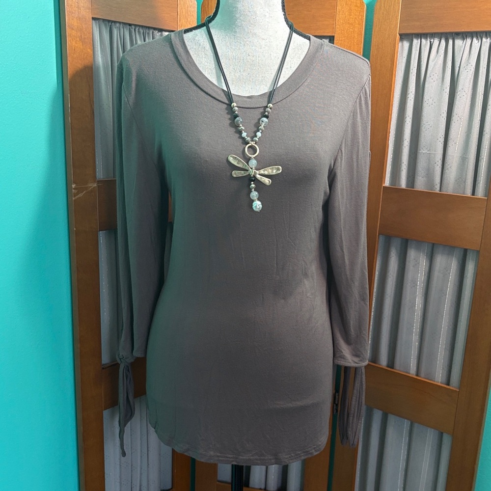 Simply Southern Collection Long split Sleeves with wrist ties